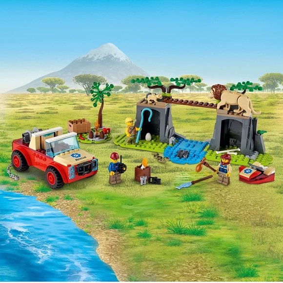 Brand new Lego City Wildlife Rescue Off-roader - Picture 4 of 5
